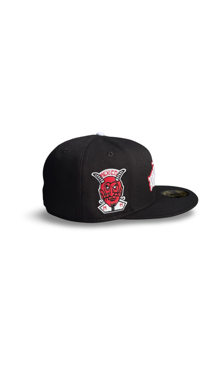 New Era 59FIFTY Diablos Rojos Del México
Born x Raised Talla 7  1/2